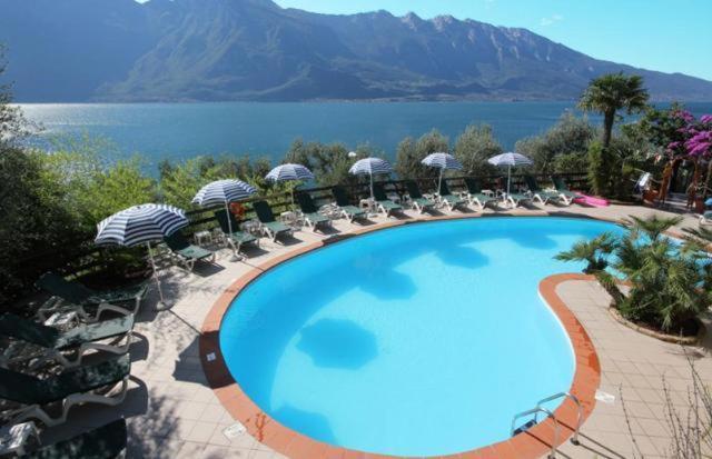 Hotel Augusta Garni Limone sul Garda Exterior foto