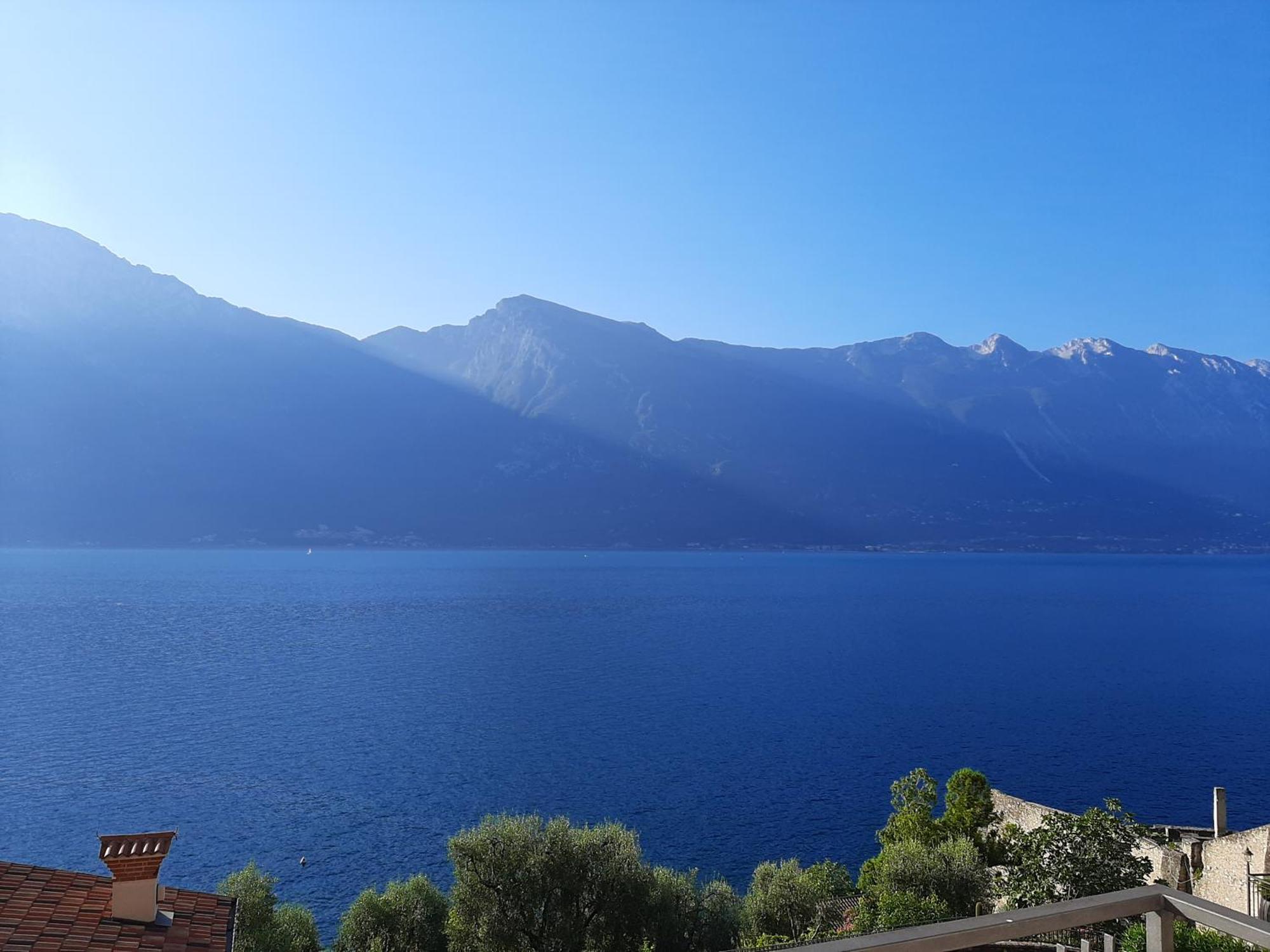 Hotel Augusta Garni Limone sul Garda Exterior foto